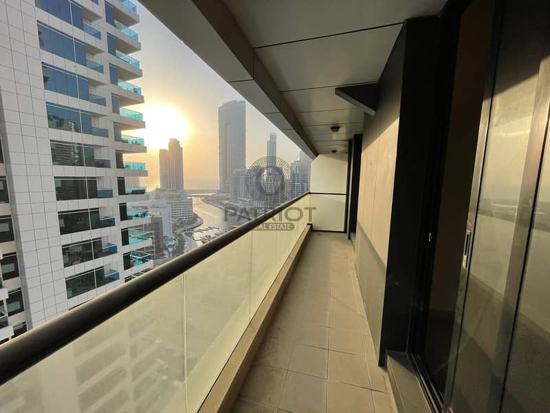 12 Marina View|Huge Balcony available for Sale in Marina