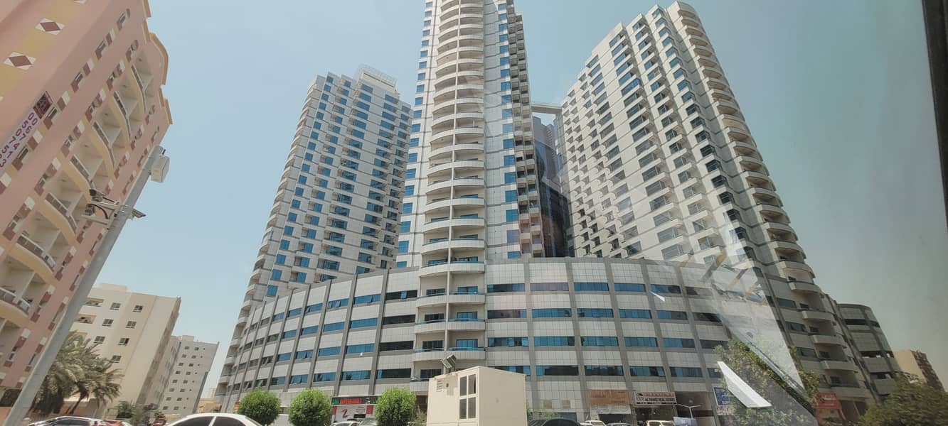 1 BHK FALCON TOWER FOR RENT 18000/- 4 & 6 CHEQUES