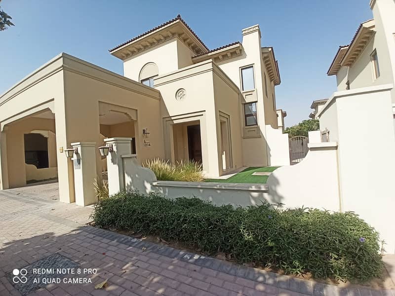 ELEGANT AND LUXURIOUS 3 BEDROOM VILLA WITH LUXURIOUS AMENITIES- ARABIAN RANCHES II