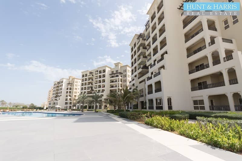 11 Fully Furnished - One Bedroom - Lagoon and Golf Views
