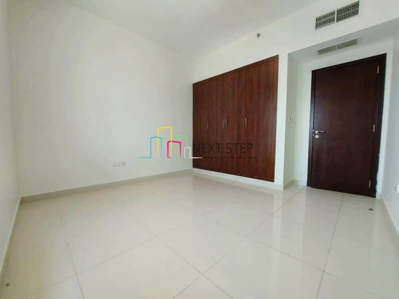8 Alluring 2 Bedroom Apartment with All Facilities & Parking