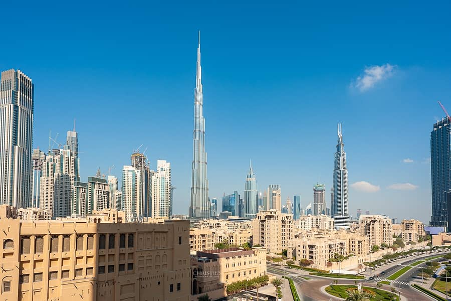 15 Exclusive Listing | Burj Khalifa View | Vacant
