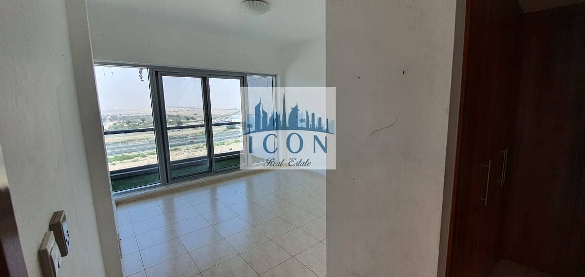 5 Skycourt Tower B | 2 Bedroom | Huge Size |well -maintained