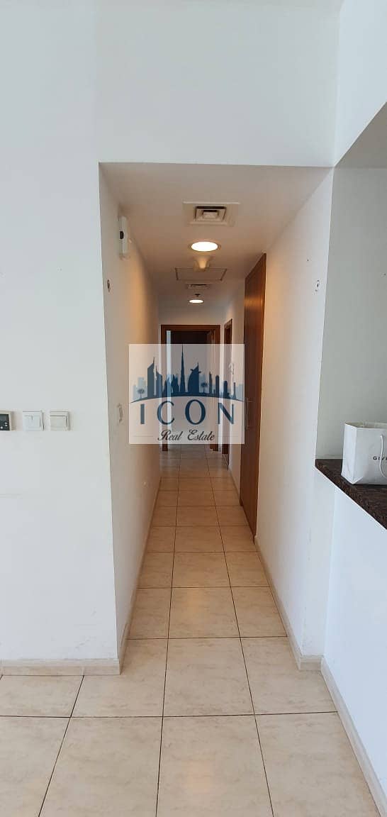 10 Skycourt Tower B | 2 Bedroom | Huge Size |well -maintained