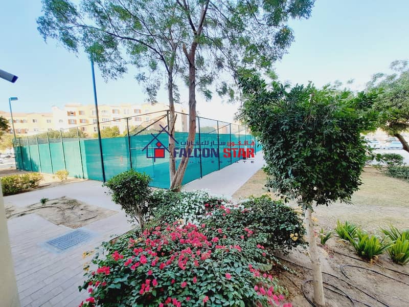 15 CLOSE TO METRO SPACIOUS 1 BED | GROUND FLOOR UNIT | AT BEST PRICE