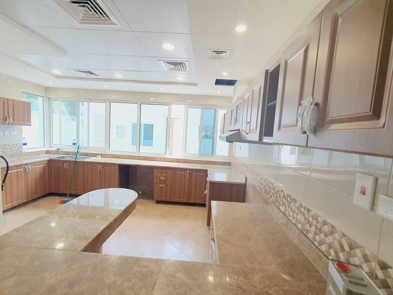 3 brand new modern commercial villa in umm suqeim 1 rent is 475k