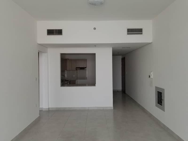 LUXURY 2 BHK APART FOR RENT IN DUBAI SILICON OASIS