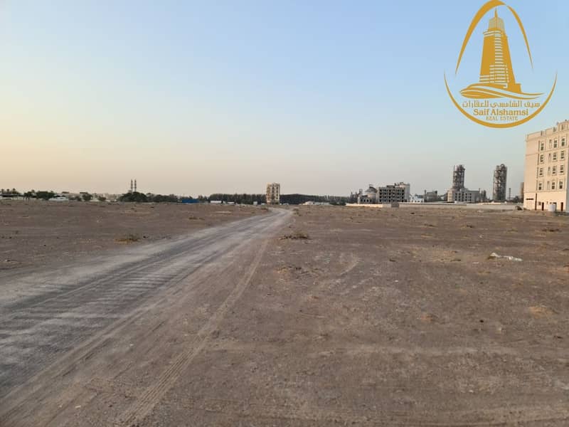 11 FOR SALE TWO ATTACHED LANDS IN JUWAIZAH AREA
