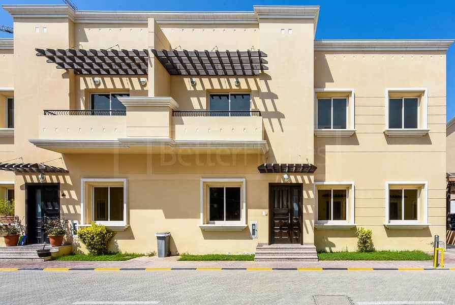 Fantastic and spacious villa compound in Barsha 1