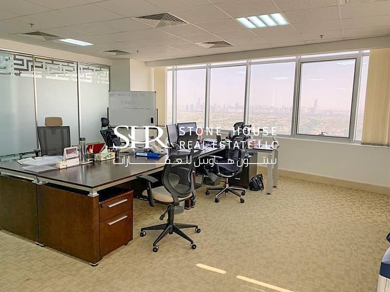 10 Fitted Office for Rent | High Floor | Vacant