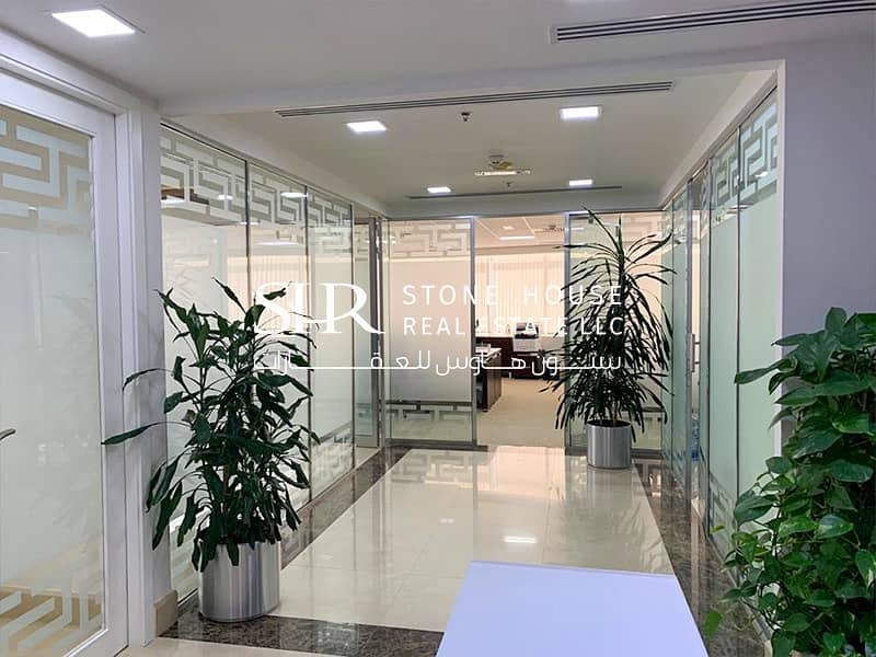 16 Fitted Office for Rent | High Floor | Vacant