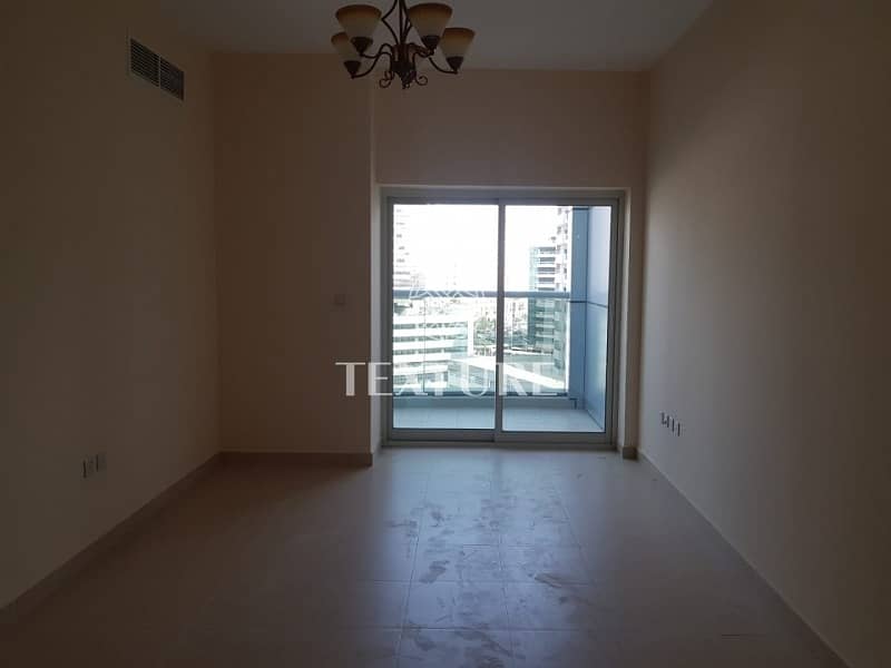 Premium | 2 Bedroom | Close Kitchen | Double Balcony