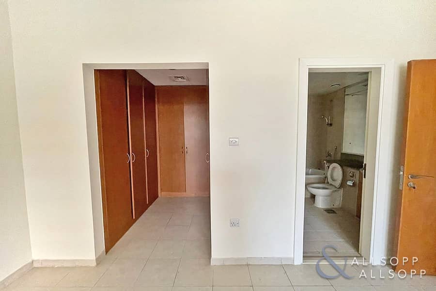 12 3 Bedroom | Al Ghaf | Large Living Area