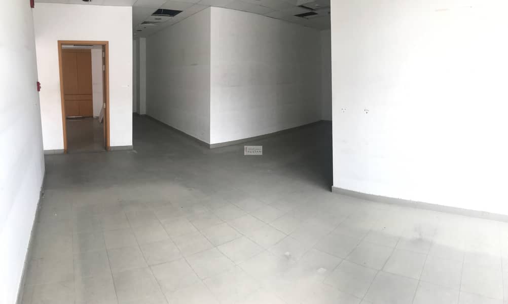 7 Showroom 3200 Sqft | Chiller Free | 2 Month Free