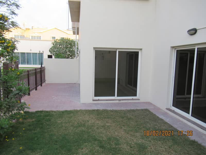 5 Bedroom  newly renovated villa|  Maids room|2 Private Gardens|1Month Rent Free|Amazing Offer|Dhs175k p/a