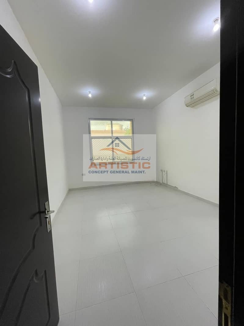 17 Good condition 3 bedroom with majlis  available for rent in al bahia  65000AED