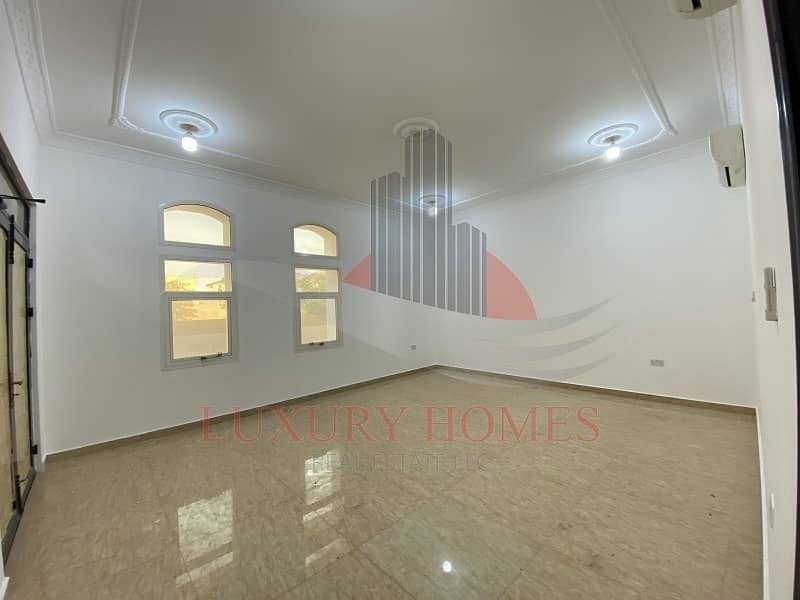 4 Breathtaking Ground Floor Near Armed Forces Coop