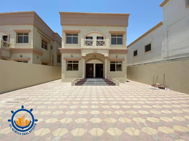 For rent villa in Al Rawda area near Emirates Street شارع