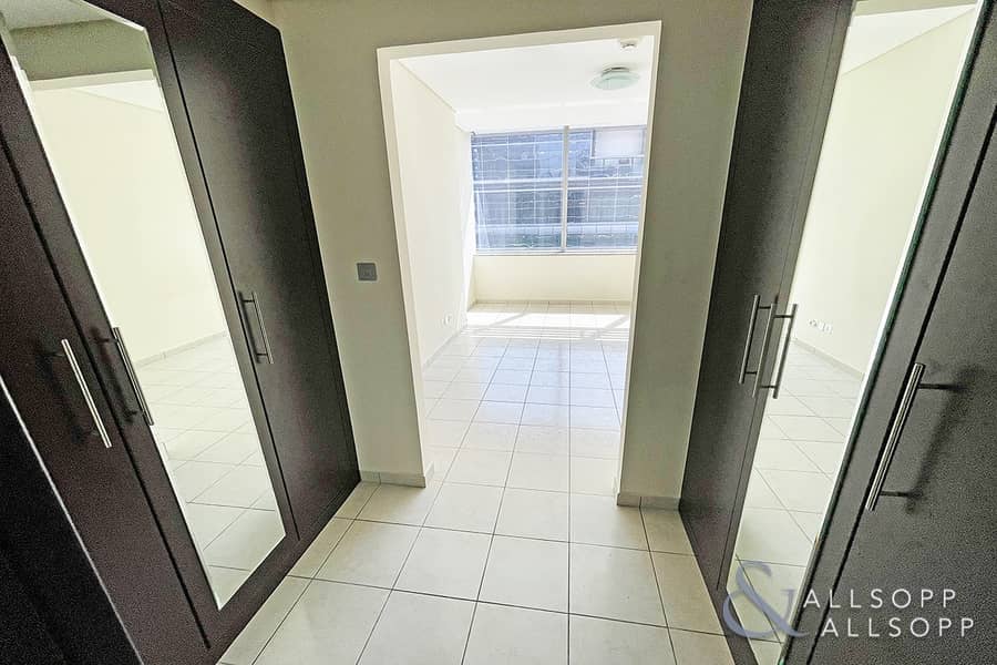 6 One Bedroom | DIFC Views | Available Now