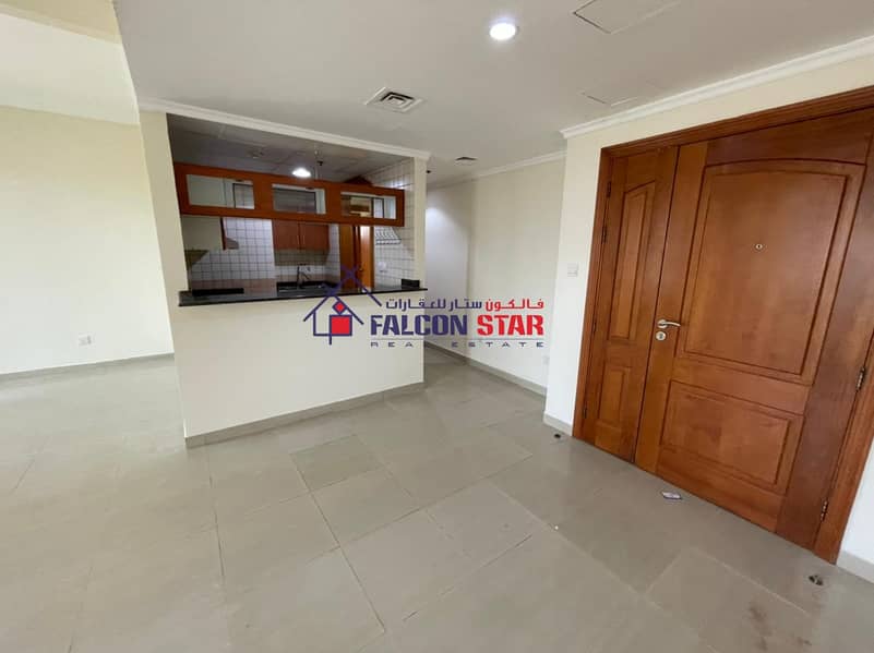 5 Price Reducedd!!| Spacious 3BHK| Marina View|Higher Floor|Chiller Free