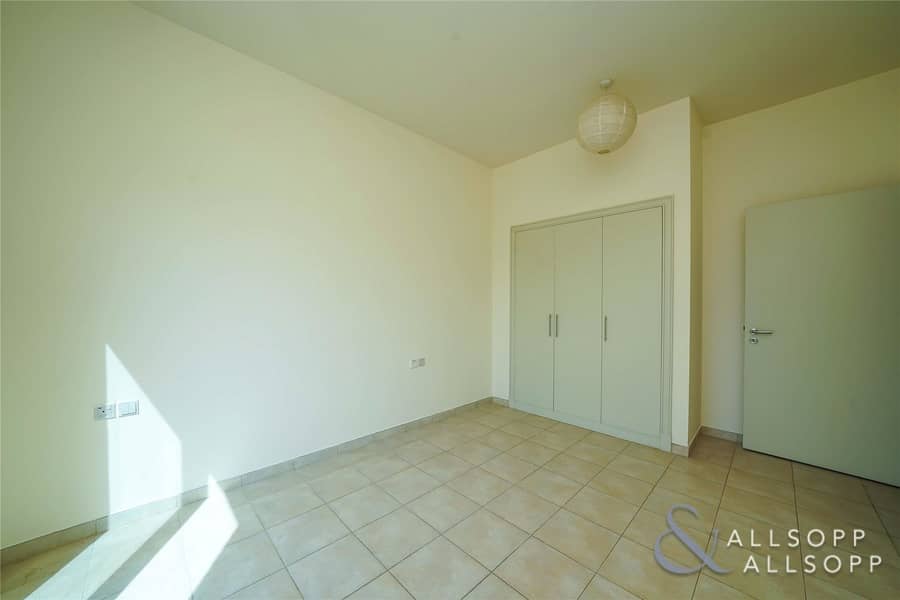 12 Park Backing | Vacant On Transfer | 4 Beds