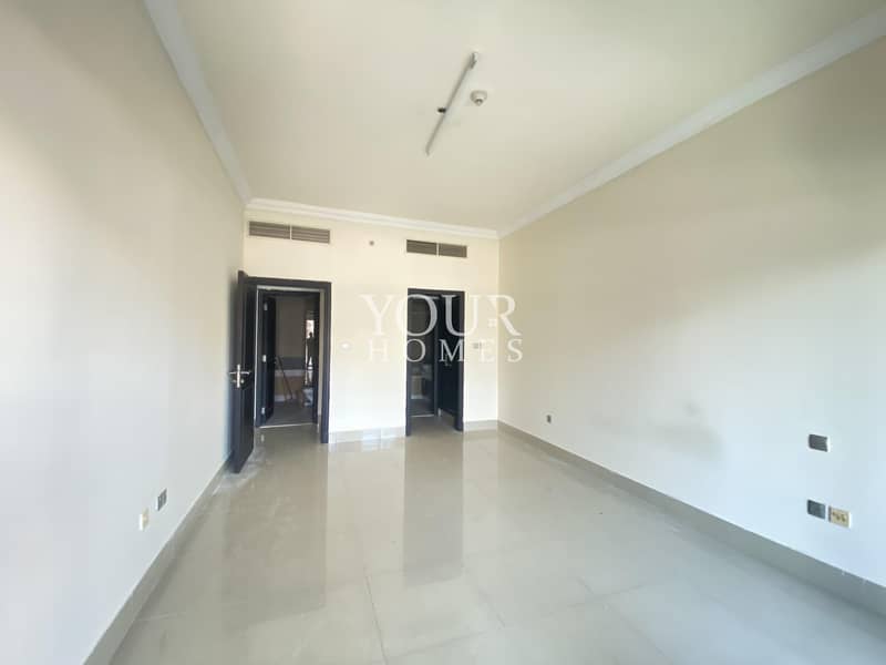 7 SS| POOL VIEW LARGE 1 BHK APT IN LE GRAND