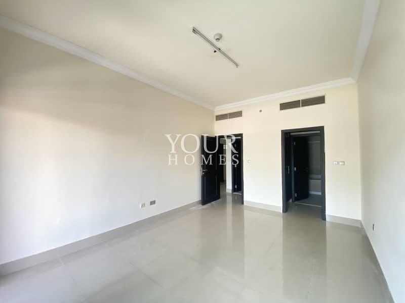 9 SS| POOL VIEW LARGE 1 BHK APT IN LE GRAND