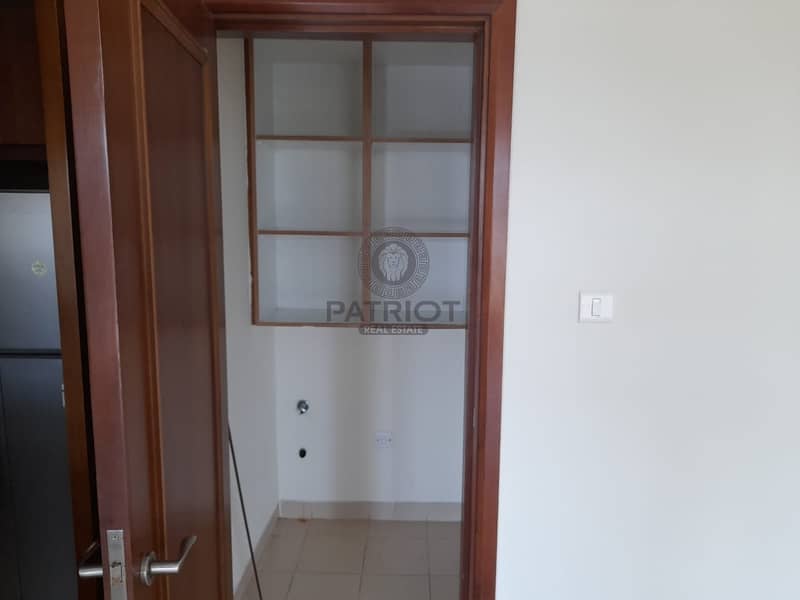 15 EXCELLENT 2 BD APARTMENT FOR RENT WITH BIG BALCONY