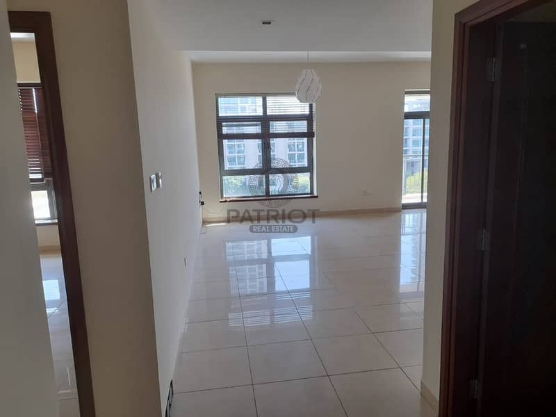 5 EXCELLENT 2 BD APARTMENT FOR RENT WITH BIG BALCONY