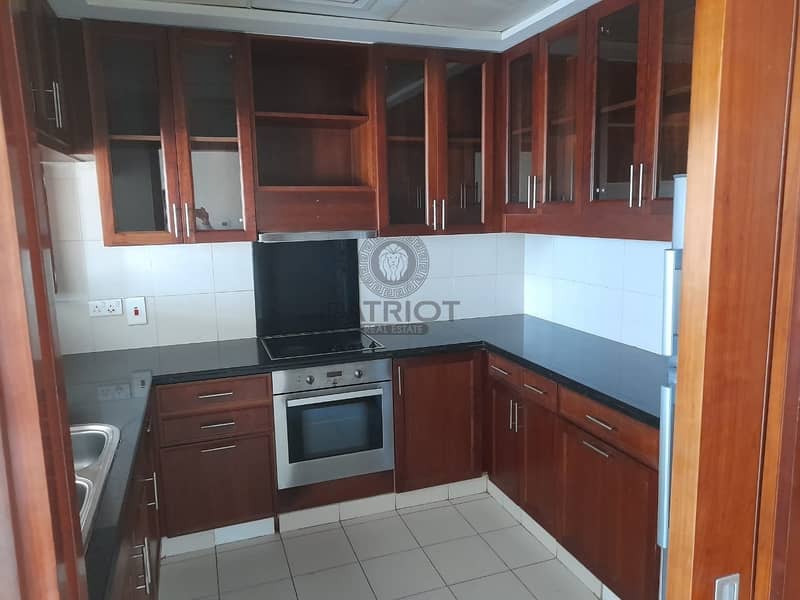 10 EXCELLENT 2 BD APARTMENT FOR RENT WITH BIG BALCONY