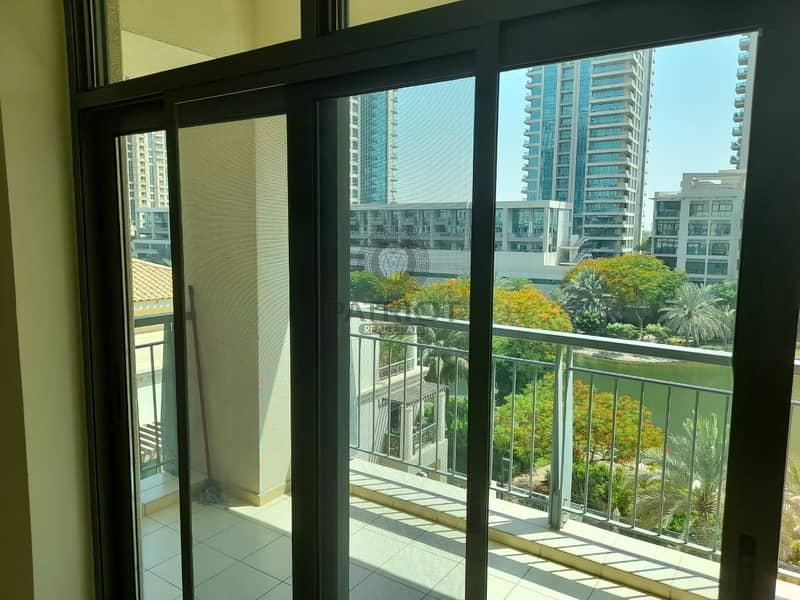 7 EXCELLENT 2 BD APARTMENT FOR RENT WITH BIG BALCONY