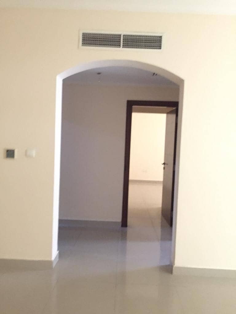 4 60 Days Free // Master Room // Balcony // Gorgeous Separate Hall //  1=BR Available At Muwaileh Sharjah