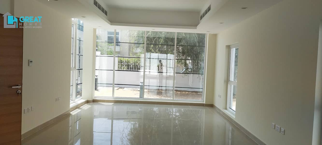 6 Brand New Commercial 5 BHK Villa