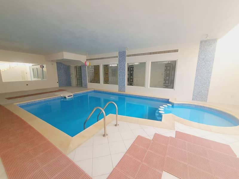 19 beach side independent 5bhk villa with privet pool in umm suqaim rent is 400k