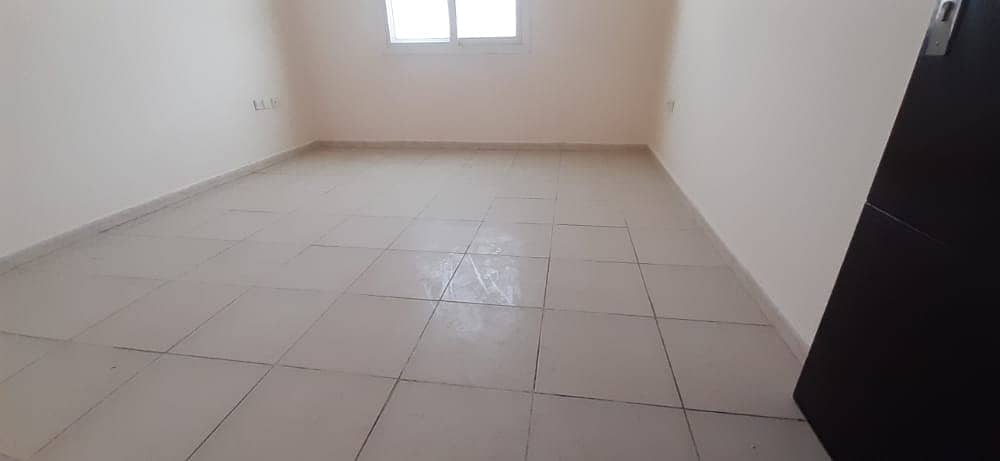 2bhk with Balcony just 25k close to school zoon area in muwaileh commercial