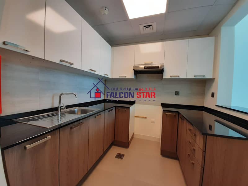 7 Brand New Spacious One Bedroom Near to Entrance