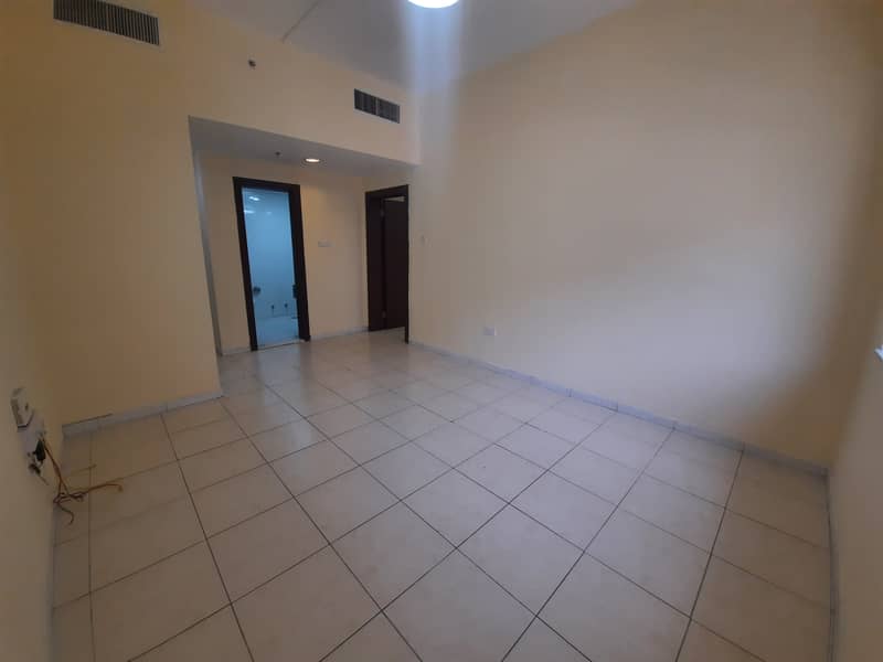 Fully rerenovated 1bhk near adcb electra