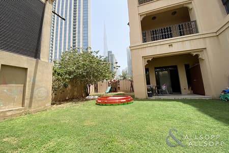 Private Garden | 2 Bedrooms | Unfurnished