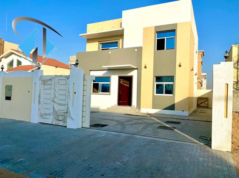 Urgent sale villa on the asphalt street with a wonderful and unique design, a suitable area, close to the mosque and all services at a very attractive