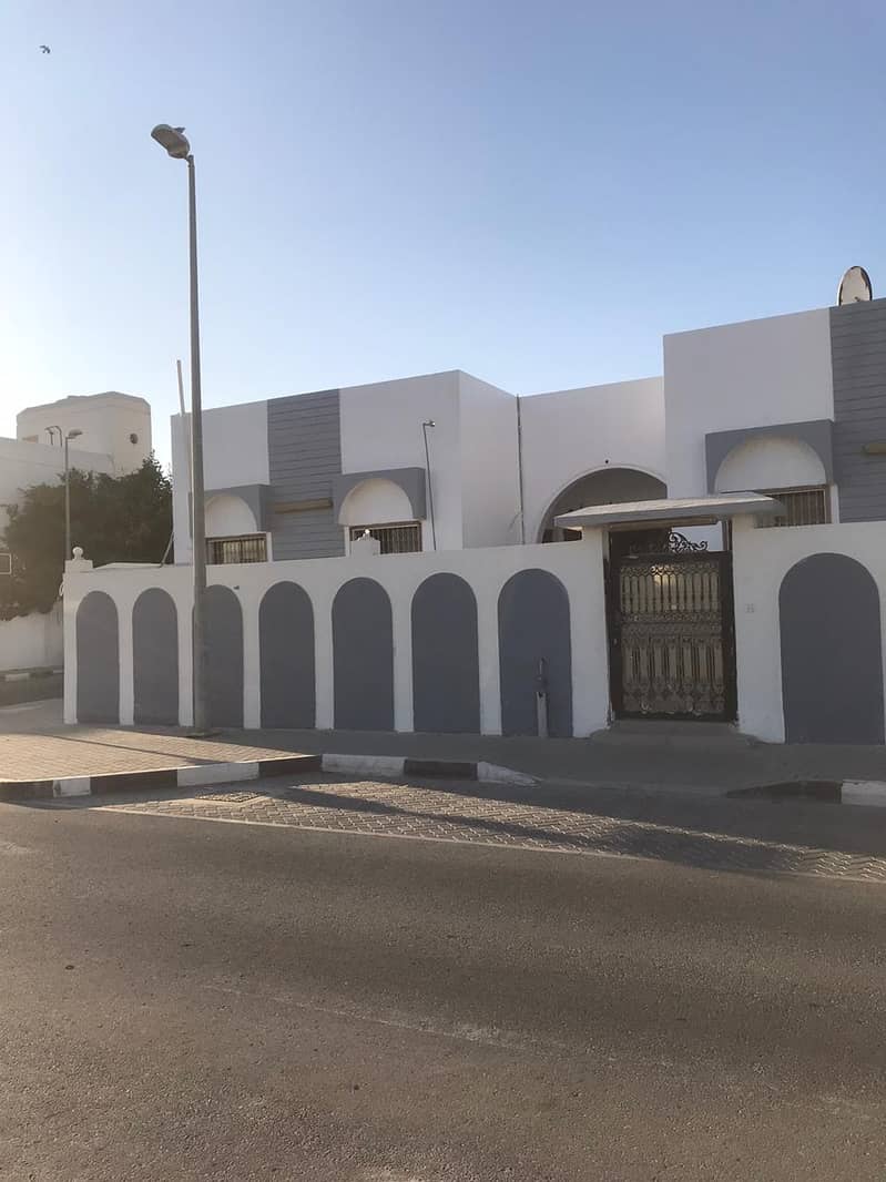 Residential villa for sale in Al Hazannah- Sharjah