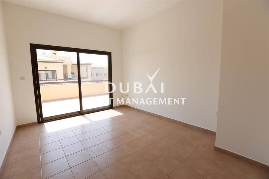 4 1BR apartment at Ghoroob | Pay 1 month and move in! Other attractive offers available!