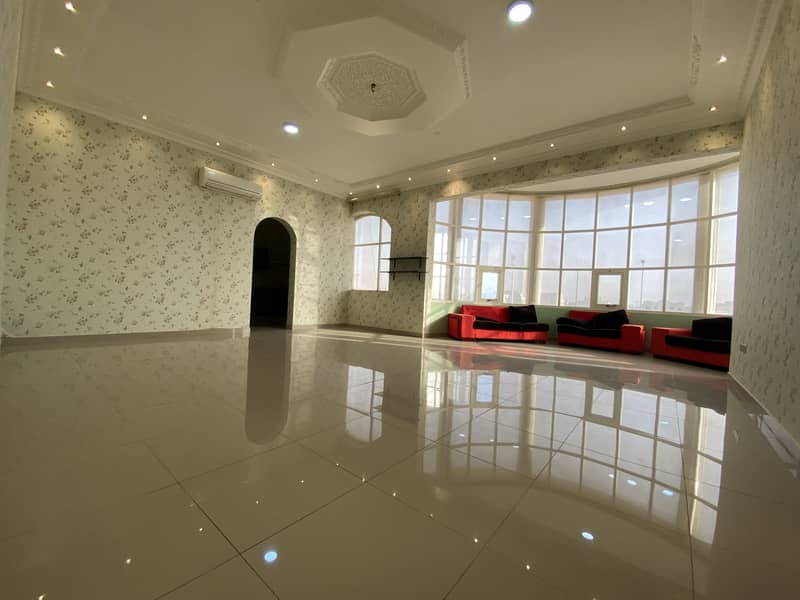 Квартира в Аль Шамха, 30000 AED - 5209072
