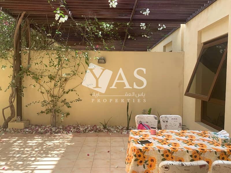 21 Outstanding | Maid + Study | Private Beach