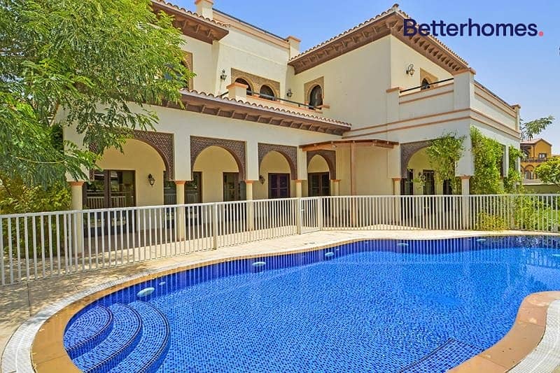 Luxury 5 Bedroom With Private Pool|Granada