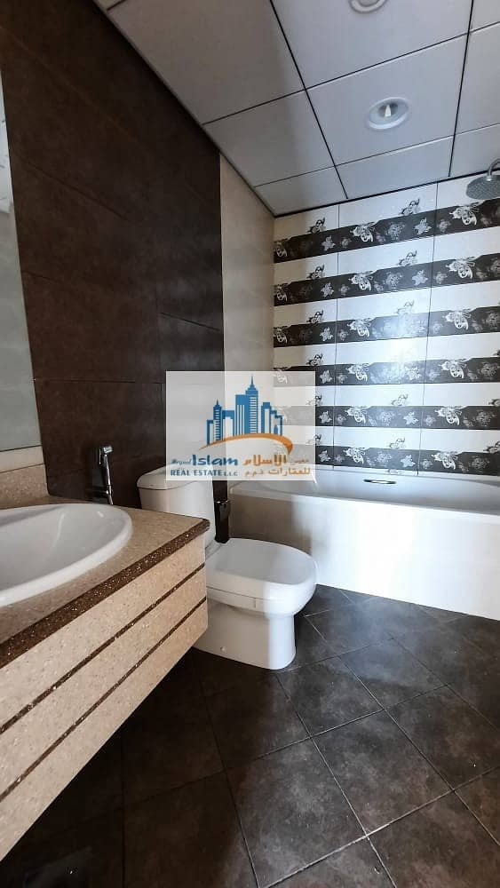 17 ONE MONTH FREE FULL SEA VIEW 2 BHK  BEAUTIFUL CORNICHE RESIDENCES TOWER