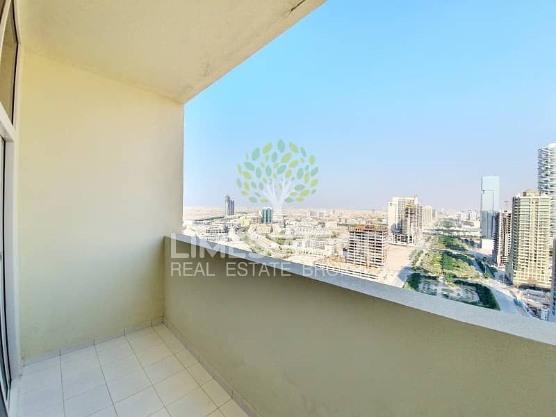 5 Skyline Sunset View | Furnished 1BR, Glass Terrace