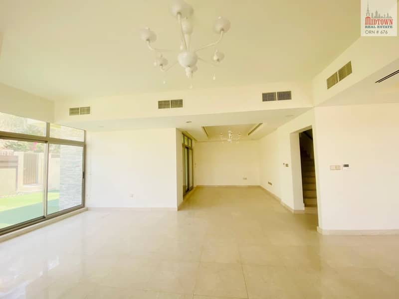 3 Corner 4Br+maid stunning townhouse available for rent in The polo