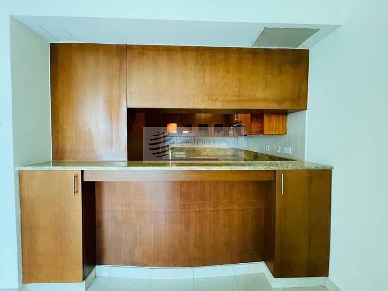 5 Unfurnished 1 Bedroom |High Floor | Fairways North