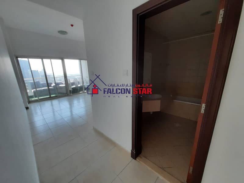 7 HIGH FLOOR | GOLF VIEW | BIGGEST SIZE ONE BED WITH BALOCNY