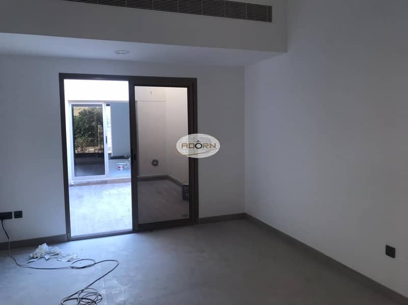 28 Fully renovated 3 bedroom gated compound with all facilities in Al Sufouh